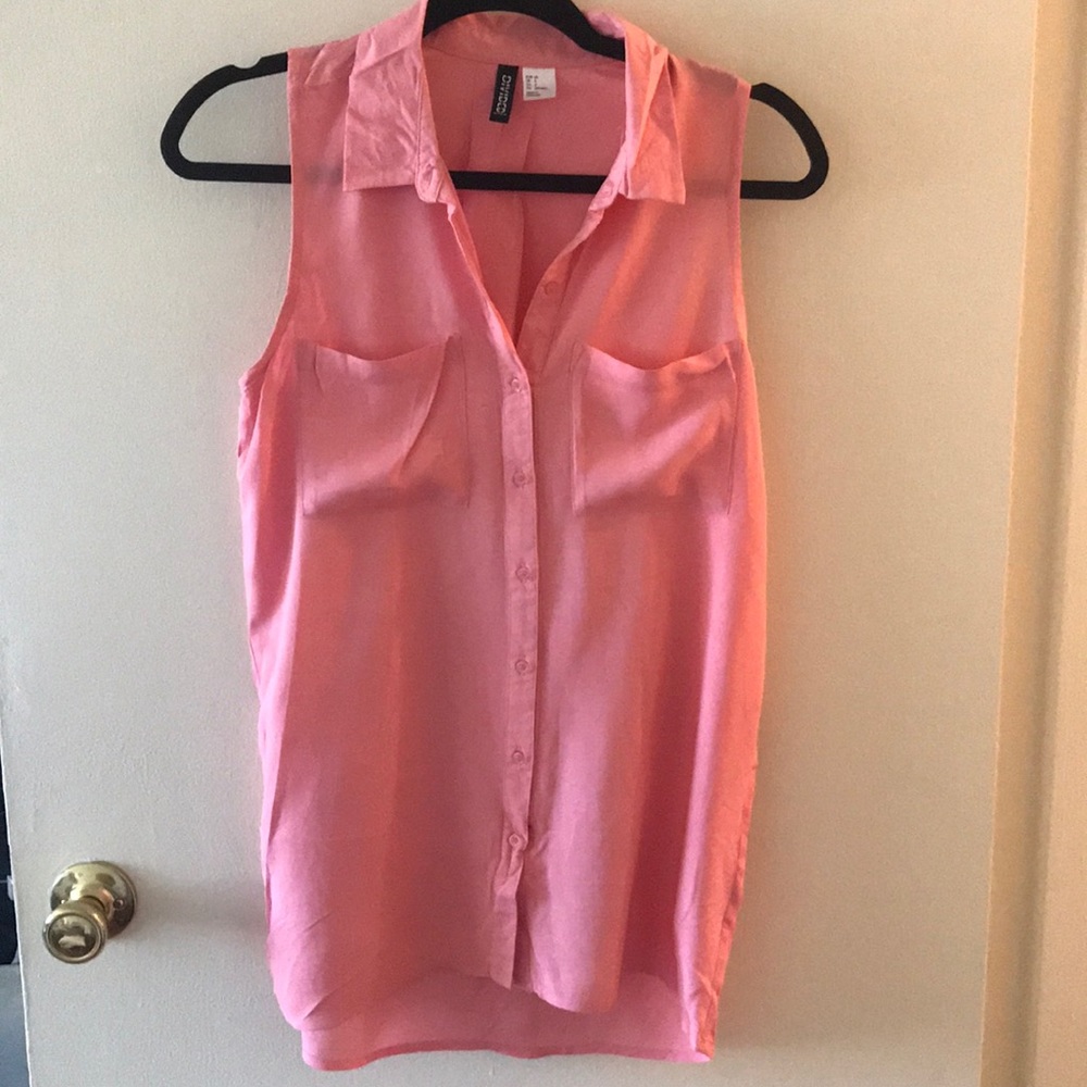 H&M pink sleeveless blouse